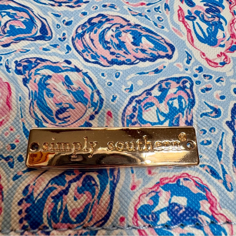 NWT Simply Southern Jewelry Travel Case Box in the "Oyster" print. - Picture 2 of 13